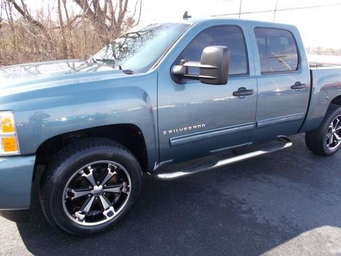 Used 2009 Chevrolet Silverado 1500 LT w/ All Star Package image 7