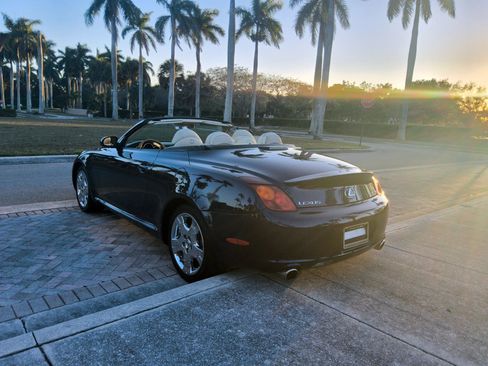 Used 2004 Lexus SC 430 Convertible RWD image 15