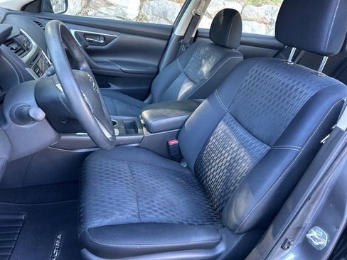 Used 2017 Nissan Altima 2.5 S w/ Power Driver Seat Package image 10