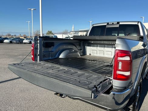 Used 2021 RAM 2500 Laramie image 17