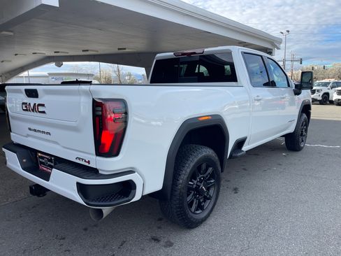 New 2026 GMC Sierra 2500 AT4 w/ Technology Package image 5