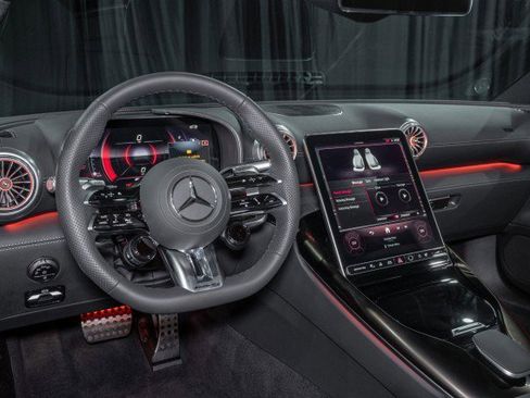 Used 2025 Mercedes-Benz SL 55 AMG 4MATIC image 18