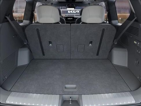 Used 2026 Kia EV9 GT-Line image 19