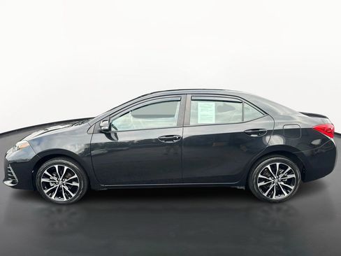 Used 2017 Toyota Corolla SE FWD image 6