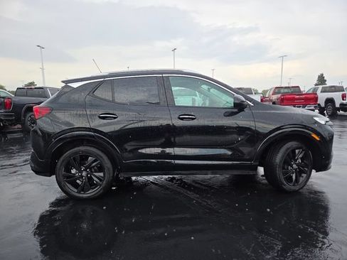 Used 2024 Buick Encore GX Sport Touring w/ Comfort Package AWD/4WD image 18