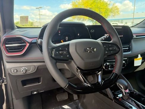 New 2026 Chevrolet TrailBlazer RS w/ Convenience Package FWD image 17
