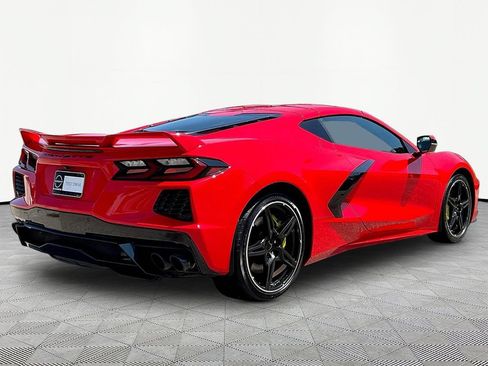 Used 2020 Chevrolet Corvette Stingray Coupe w/ Z51 Performance Package RWD image 6