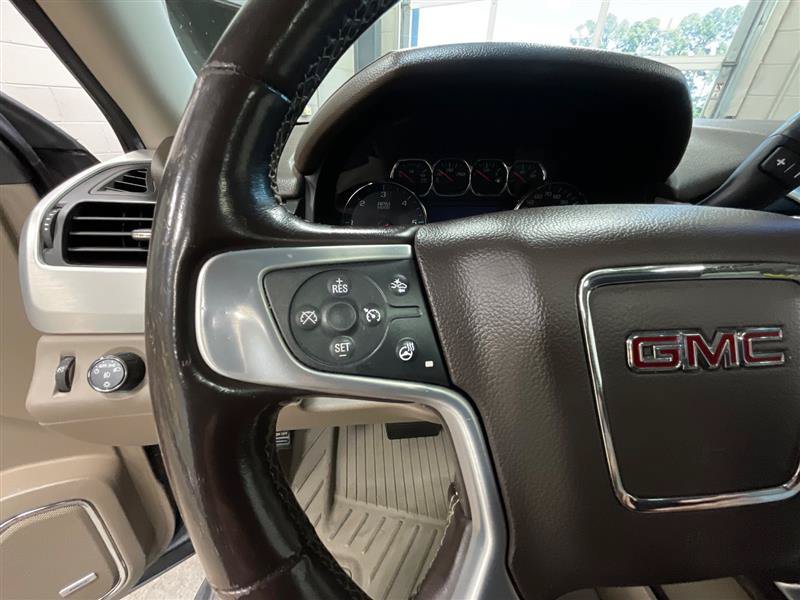 Used 2018 GMC Yukon XL SLT w/ Premium Edition AWD/4WD image 22