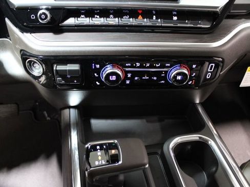 New 2026 GMC Sierra 1500 SLT w/ SLT Premium Plus Package image 33