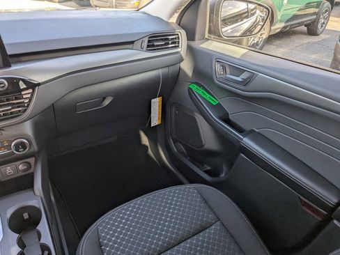 New 2026 Ford Escape Active image 17