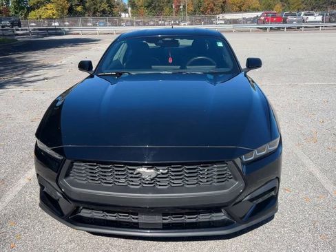 Used 2024 Ford Mustang Coupe image 22