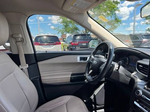 Used 2020 Ford Explorer XLT w/ Equipment Group 202A RWD image 36