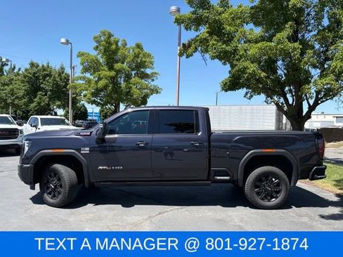 Used 2024 GMC Sierra 3500 AT4 w/ AT4 Premium Plus Package AWD/4WD image 3