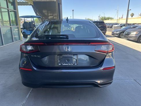 Used 2024 Honda Civic EX-L image 12
