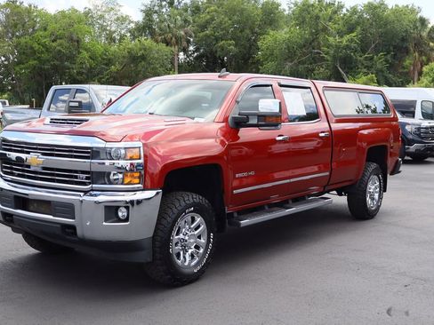 Used 2019 Chevrolet Silverado 2500 LTZ w/ Duramax Plus Package AWD/4WD image 5