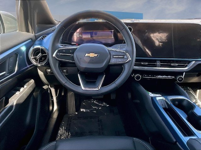 Certified 2024 Chevrolet Equinox EV LT w/ LPO, Active Package FWD image 10
