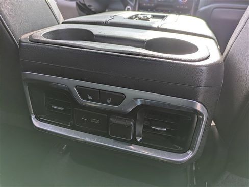 Used 2020 Chevrolet Silverado 2500 LTZ w/ LTZ Plus Package image 21