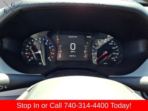 Used 2026 Jeep Compass Limited AWD/4WD image 19