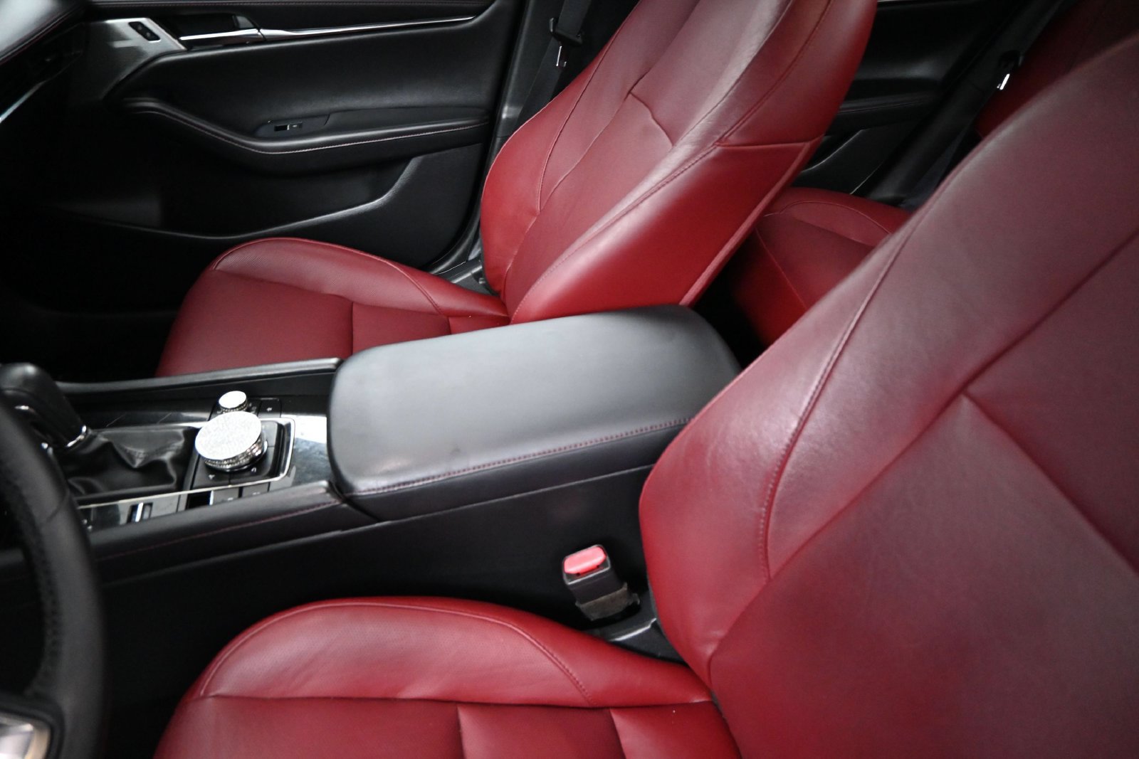 Used 2023 MAZDA MAZDA3 s FWD image 10