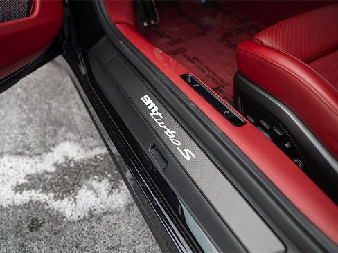 Certified 2021 Porsche 911 Turbo S image 22