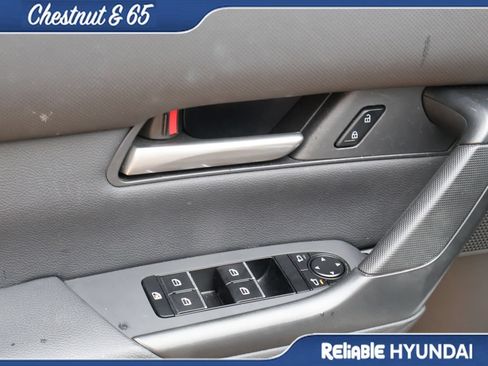 Used 2025 MAZDA CX-50 AWD 2.5 S w/ Preferred Package image 23