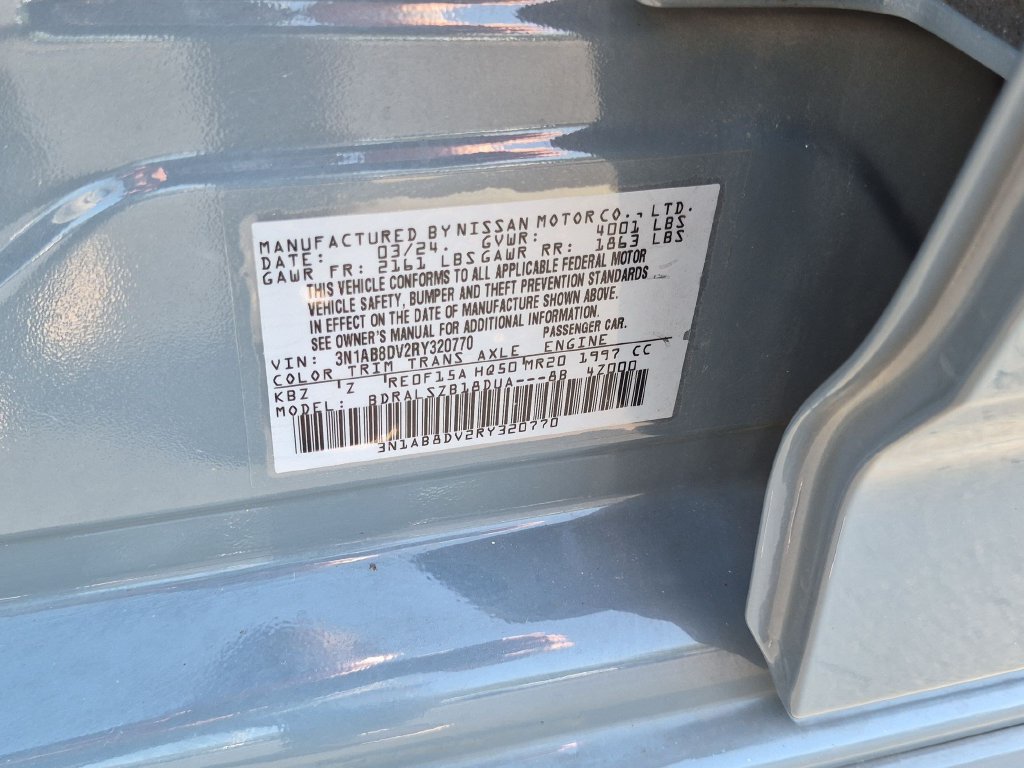 Used 2024 Nissan Sentra SR w/ SR Premium Package FWD image 31