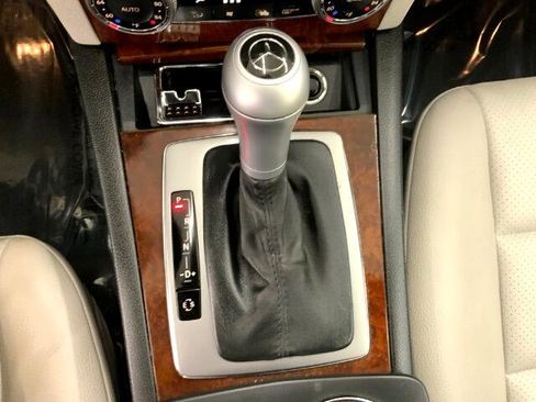 Used 2011 Mercedes-Benz C 300 Sedan image 17