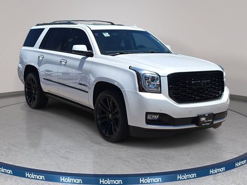 Used 2018 GMC Yukon Denali w/ Denali Ultimate Package AWD/4WD image 4