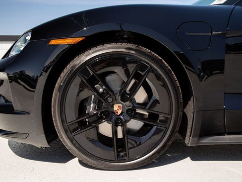 New 2026 Porsche Taycan RWD image 11