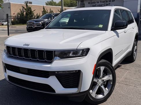 New 2026 Jeep Grand Cherokee L Limited AWD/4WD image 3