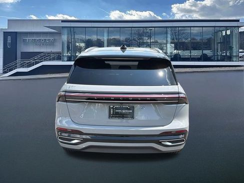 New 2026 Lincoln Nautilus Reserve AWD/4WD image 7
