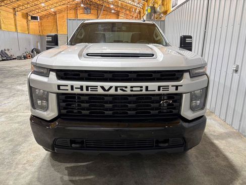 Used 2020 Chevrolet Silverado 2500 Custom w/ Custom Value Package AWD/4WD image 7