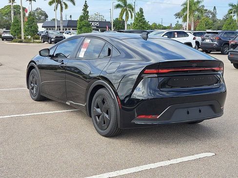 New 2026 Toyota Prius LE image 4