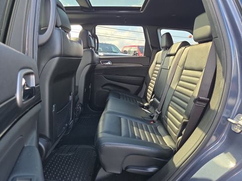 Used 2019 Jeep Grand Cherokee Limited X AWD/4WD image 12