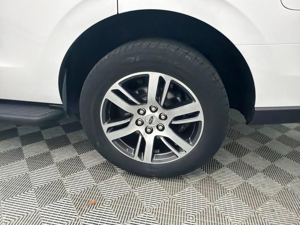 Used 2024 Ford Expedition Limited RWD image 22