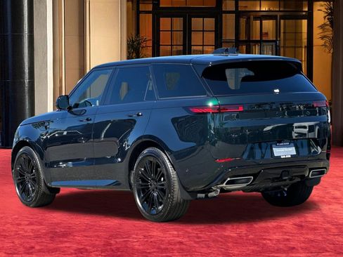 New 2026 Land Rover Range Rover Sport Dynamic SE image 4
