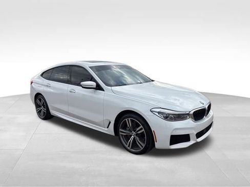 Used 2018 BMW 640i Gran Turismo xDrive image 5