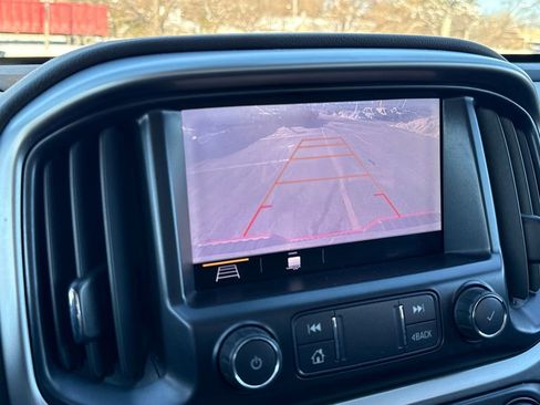 Used 2019 Chevrolet Colorado LT image 21