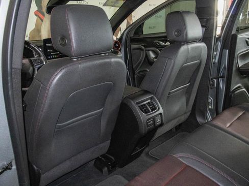 Used 2023 Chevrolet Blazer RS AWD/4WD image 10