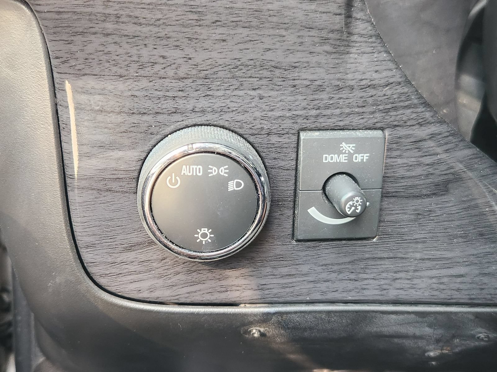Used 2014 GMC Savana 1500 AWD image 18
