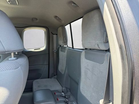 Used 2011 Toyota Tacoma 2WD Access Cab w/ Convenience Pkg image 21