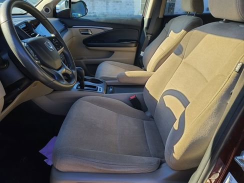 Used 2020 Honda Pilot EX image 7