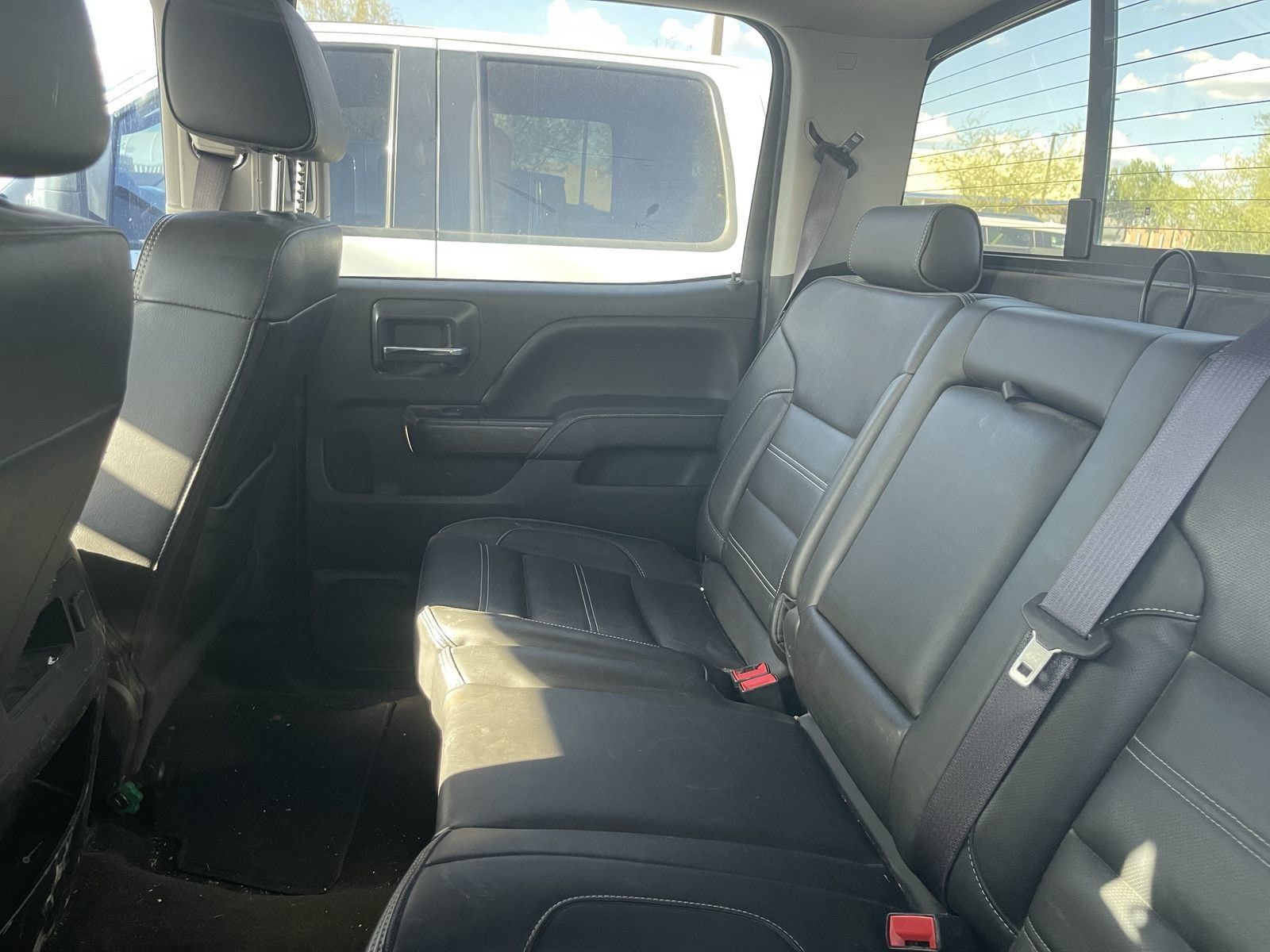 Used 2017 GMC Sierra 3500 Denali w/ Duramax Plus Package AWD/4WD image 9