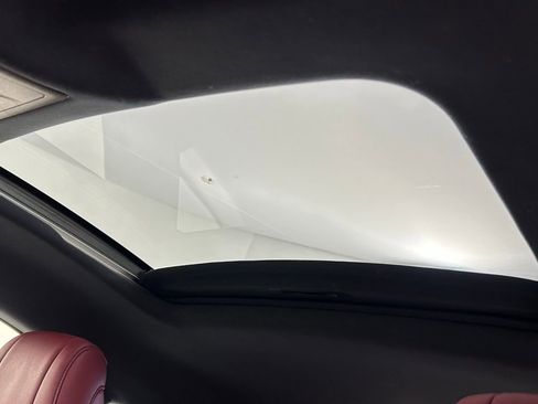 Used 2017 Lexus RC 300 AWD image 32