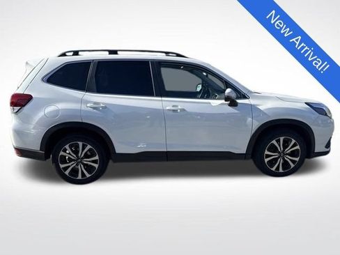Used 2023 Subaru Forester Limited AWD/4WD image 8