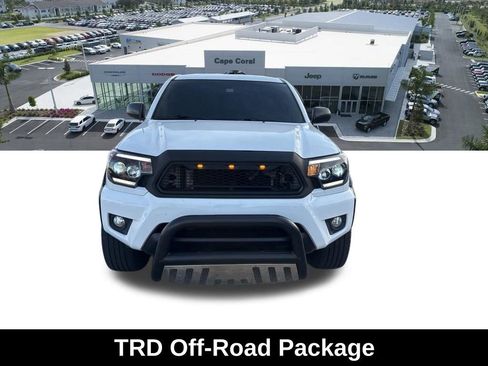 Used 2015 Toyota Tacoma PreRunner w/ TRD Off-Road Package image 3