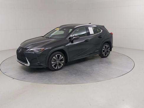 Used 2020 Lexus UX 250h w/ Premium Package AWD/4WD image 19