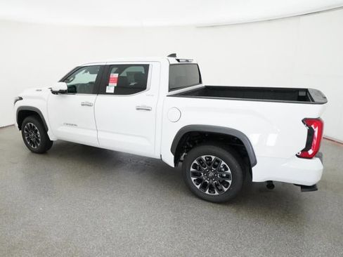 New 2026 Toyota Tundra Limited AWD/4WD image 4