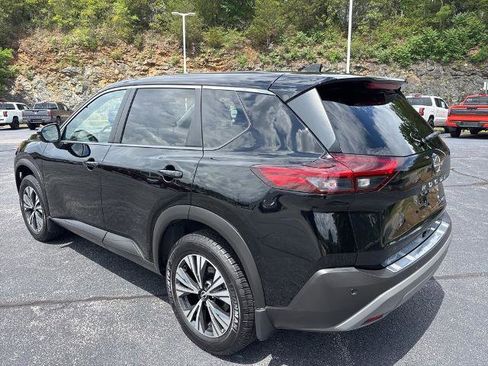 Certified 2023 Nissan Rogue SV AWD/4WD image 3