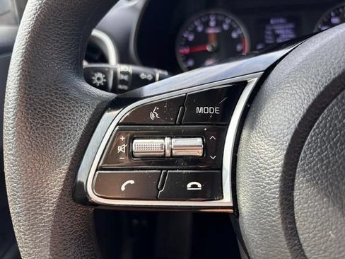 Used 2021 Kia Forte LXS FWD image 25
